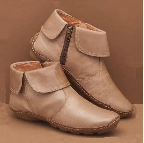 Ladies casual short boots