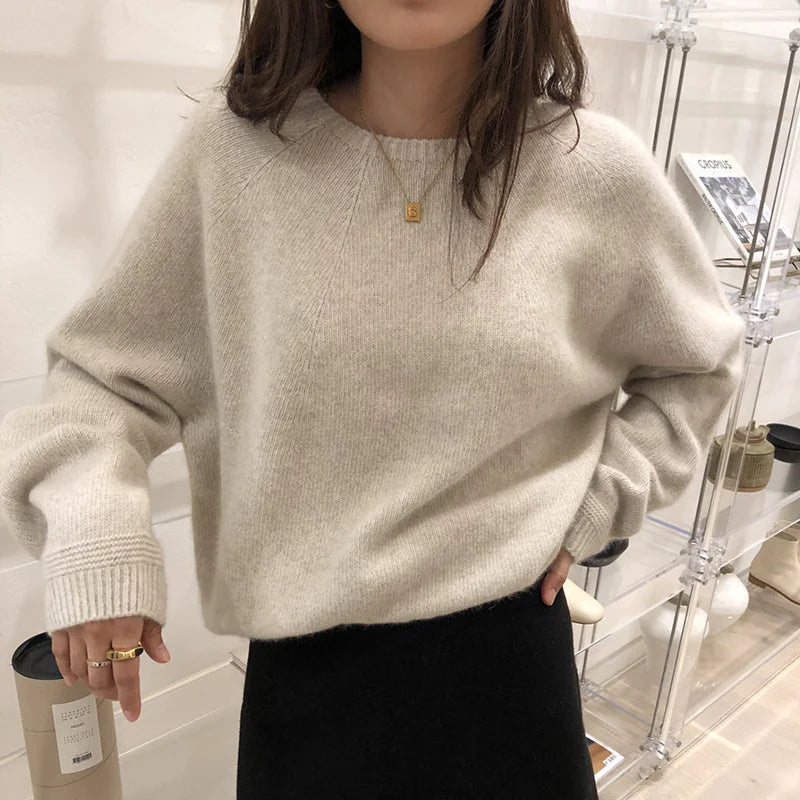 Women's Loose Thickened Round Neck Short Pure Wool Knitted Sweater