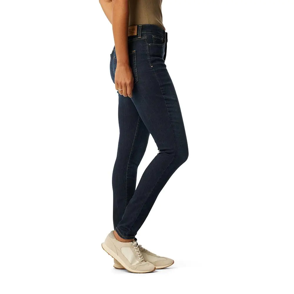 Signature by Levi Strauss & Co. Gold Women's Totally Shaping High Rise Skinny Jeans (Standard and Plus) 6 Long Sea and Sky