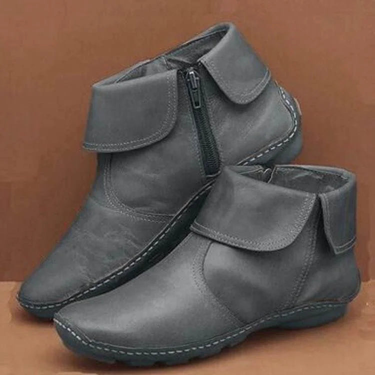 Ladies casual short boots